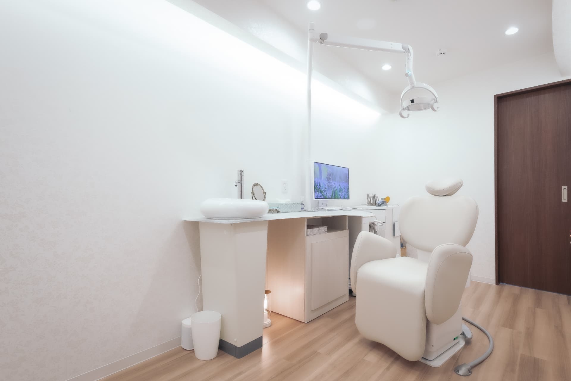 Nana Sakura × CLINIC 画像4